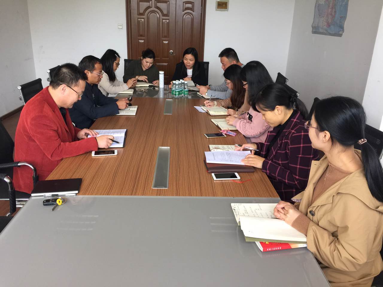 机关第三党支部.jpg